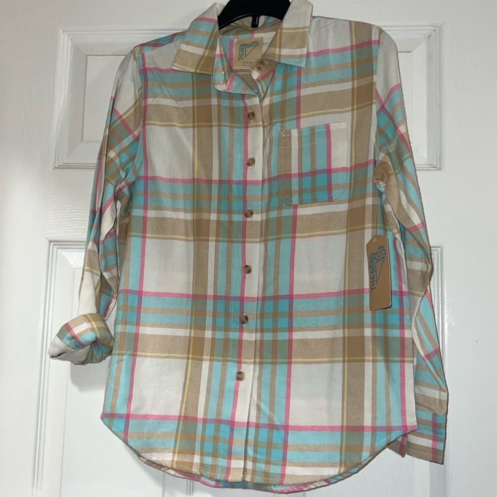 Girls’ plaid flannel